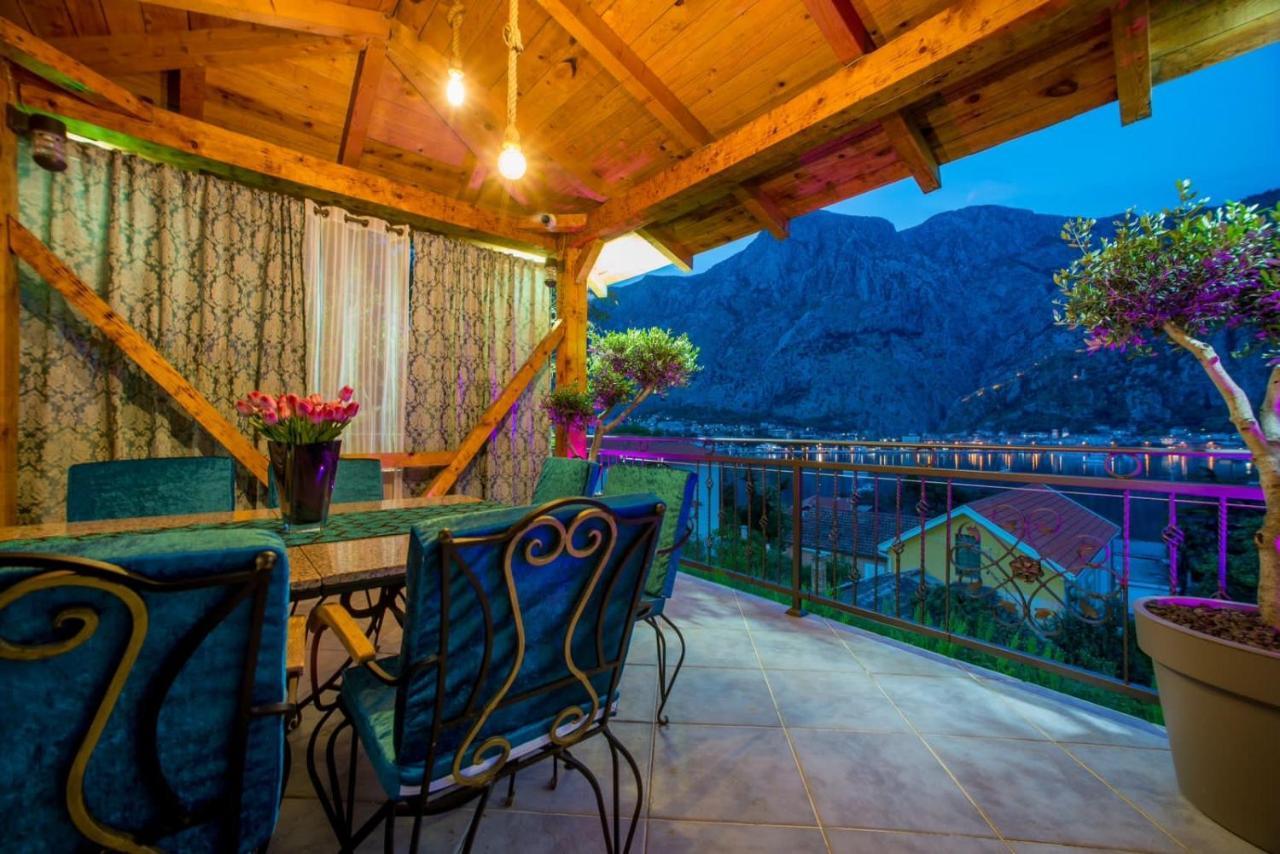 Villa Sun Castle Kotor Exterior foto